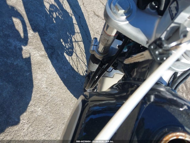 JYA3AWE06JA158324 Yamaha TW200