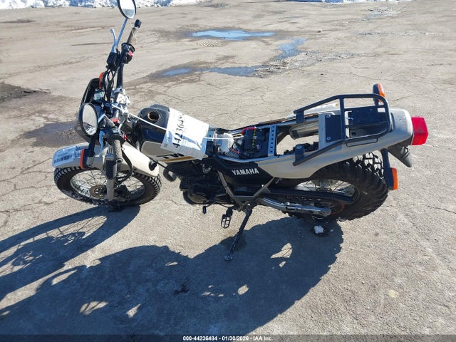 JYA3AWE06JA158324 Yamaha TW200