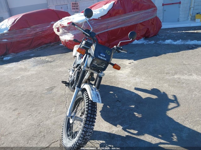 JYA3AWE06JA158324 Yamaha TW200