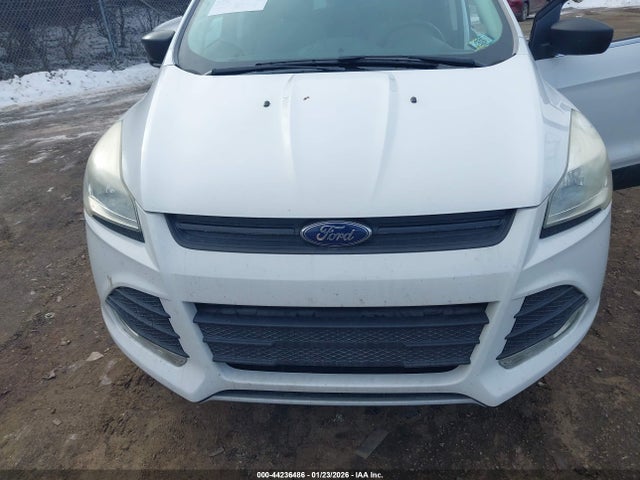 1FMCU9GX9GUA80485 Ford ESCAPE SE