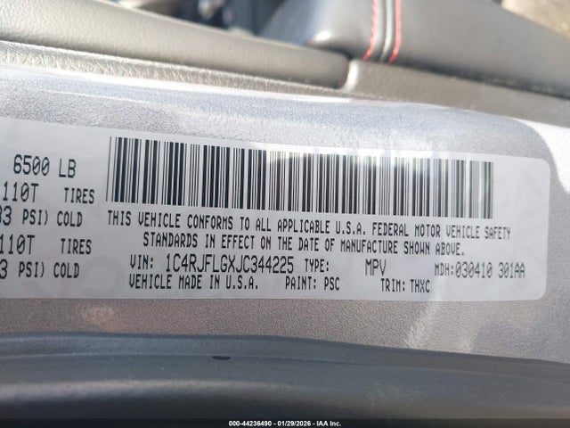 2018 JEEP GRAND CHEROKEE 1C4RJFLGXJC344225 Photo 8