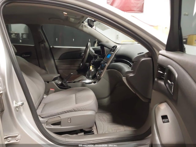 1G11B5SL8FU119606 Chevrolet MALIBU LS