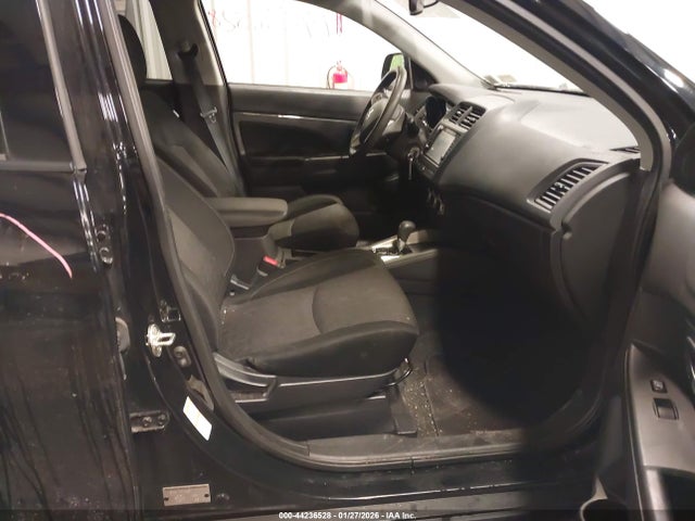 2021 MITSUBISHI OUTLANDER SPORT JA4APUAU0MU001411 Photo 4