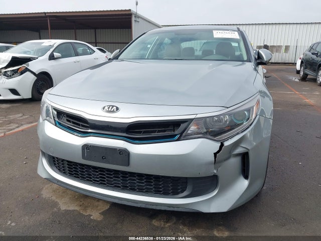 2017 Kia Optima Plug-in Hybrid Ex მანქანა იყიდება აუქციონზე, vin: KNAGV4LD0H5007807, აუქციონის ნომერი: 44236538