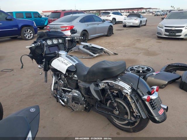 Harley-Davidson FLHX 2020 1HD1KBC16LB676426 Image 13