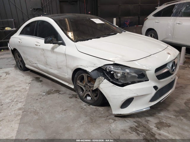 2018 Mercedes-benz Cla 250 4matic მანქანა იყიდება აუქციონზე, vin: WDDSJ4GB9JN522690, აუქციონის ნომერი: 44236565