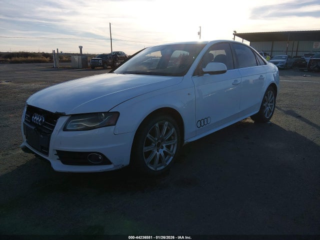 2012 AUDI A4 WAUFFAFL5CN005621 Photo 1