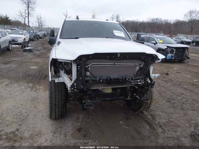 44236588 :رقم المزاد ، 3C63R5DL5SG501797 vin ، 2025 Ram 2500 Big Horn  4x4 6'4 Box مزاد بيع