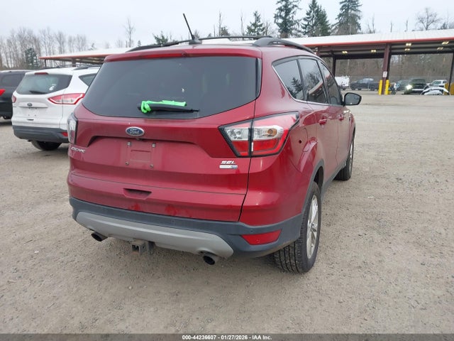 1FMCU9HD3JUB14819 Ford ESCAPE SEL