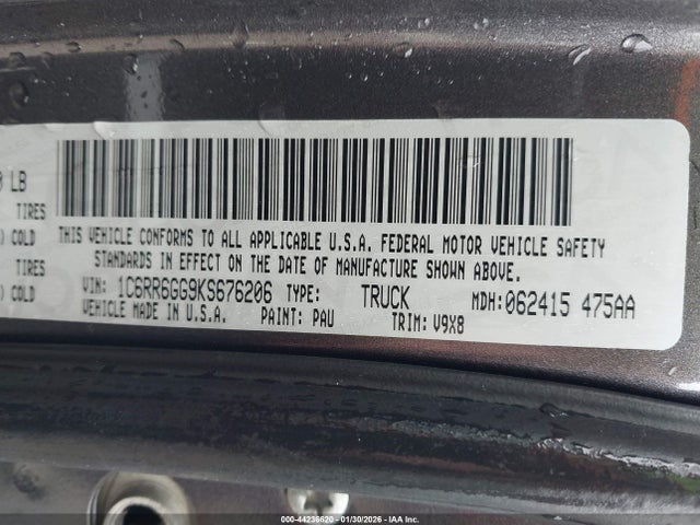 1C6RR6GG9KS676206 RAM 1500 Classic Warlock 4x2 6&#039;4 Box