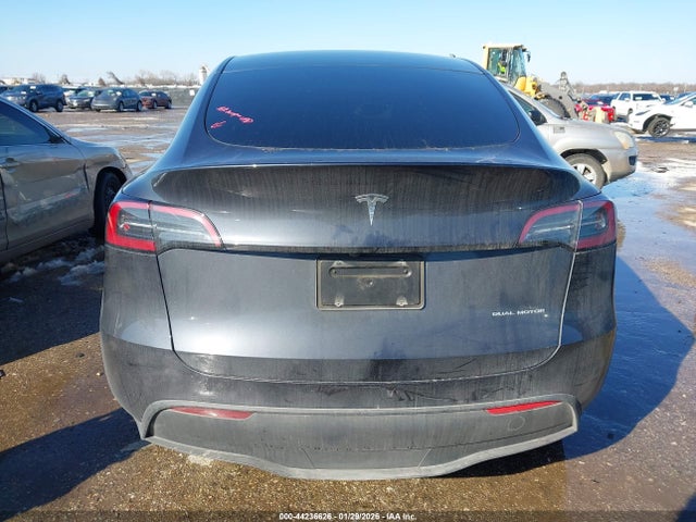 7SAYGDEEXRA323125 Tesla Model Y Long Range Dual Motor All-wheel Drive