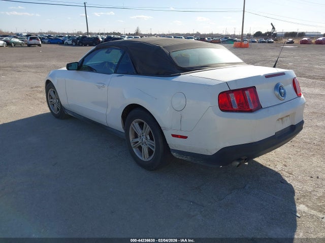 2012 FORD MUSTANG 1ZVBP8EM2C5257227 Photo 2