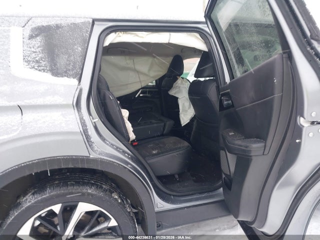 2023 MITSUBISHI OUTLANDER JA4J4UA82PZ061256 Photo 7