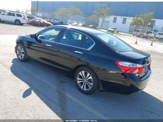 1HGCR2F3XFA081125 Honda ACCORD LX