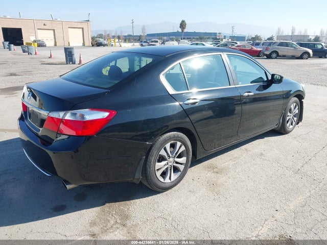 1HGCR2F3XFA081125 Honda ACCORD LX