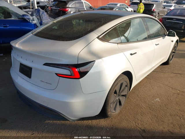 2024 TESLA MODEL 3 5YJ3E1EB6RF733599 Photo 3