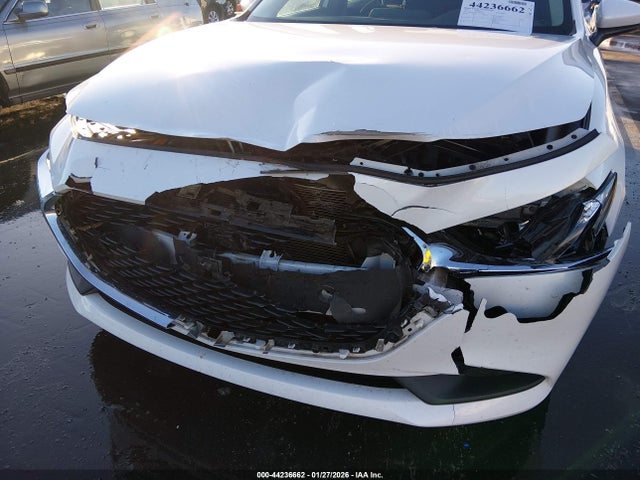 Продажа на аукционе авто 2020 Mazda Mazda3, vin: 3MZBPABL6LM136293, номер лота: 44236662