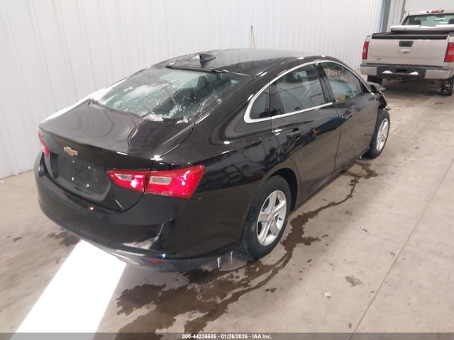 1G1ZB5ST2MF057317 Chevrolet Malibu Fwd Ls