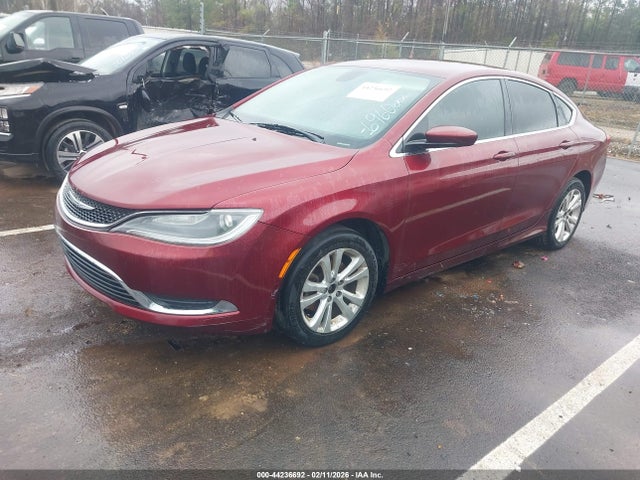 Chrysler 200 Limited 2015 1C3CCCAB5FN696022 Image 2
