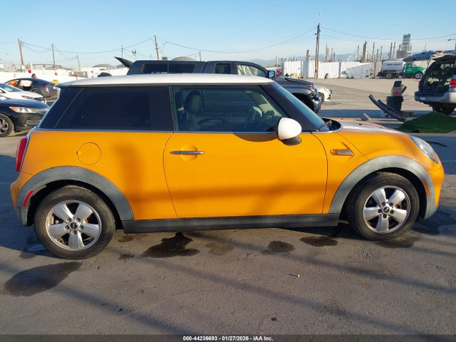 WMWXM5C57F3A56970 Mini Hardtop Cooper