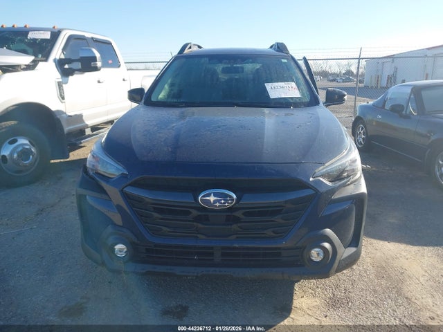 44236712 :رقم المزاد ، 4S4BTACC2P3172563 vin ، 2023 Subaru Outback Premium مزاد بيع