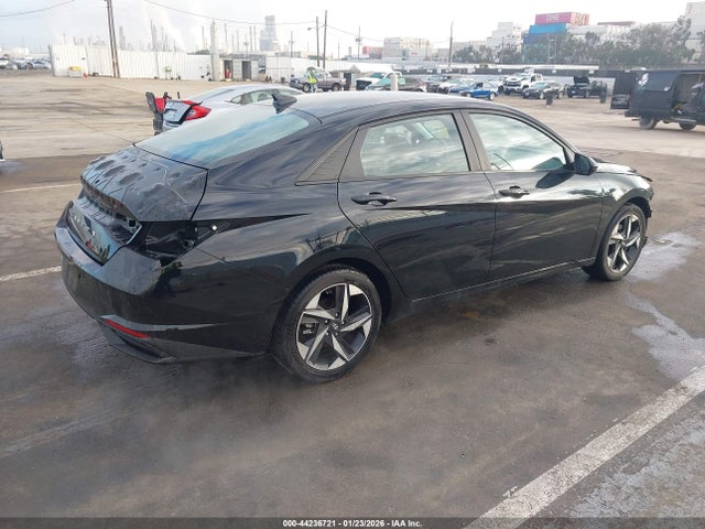 KMHLS4AGXPU521655 Hyundai ELANTRA SEL