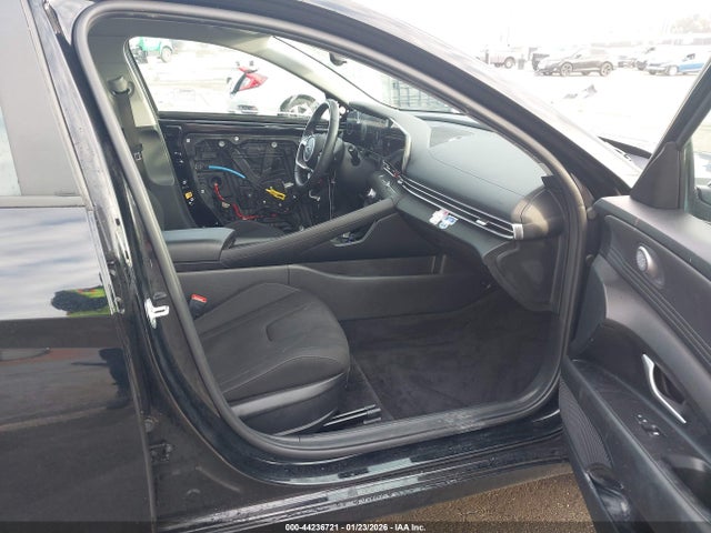KMHLS4AGXPU521655 Hyundai ELANTRA SEL