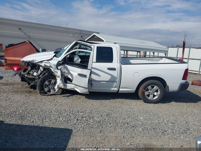 44236729 :رقم المزاد ، 1C6RR6FG3DS643674 vin ، 2013 Ram 1500 Tradesman مزاد بيع