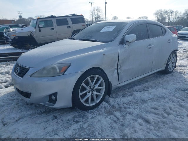 2011 LEXUS IS 350 JTHCE5C27B5000672 Photo 1