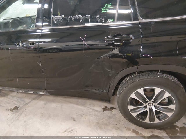 Toyota Highlander Hybrid Xle 2021 5TDHBRCH7MS530701 Image 21