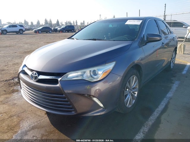 Toyota CAMRY XLE 2015 4T1BF1FK9FU950554 Image 2