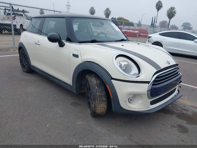 2016 MINI HARDTOP WMWXP5C59G2D13464