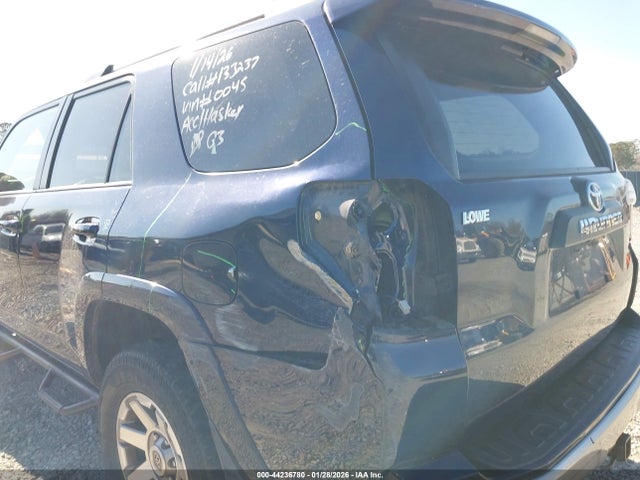 44236780 :رقم المزاد ، JTEBU5JR5G5350045 vin ، 2016 Toyota 4runner Trail مزاد بيع