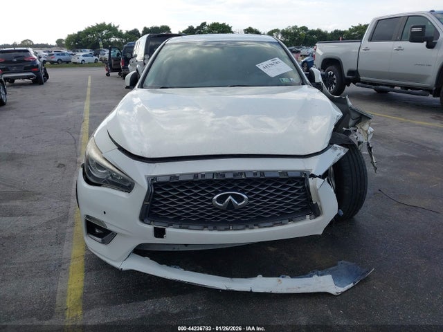 44236783 :رقم المزاد ، JN1EV7ARXJM438146 vin ، 2018 Infiniti Q50 3.0t Luxe مزاد بيع