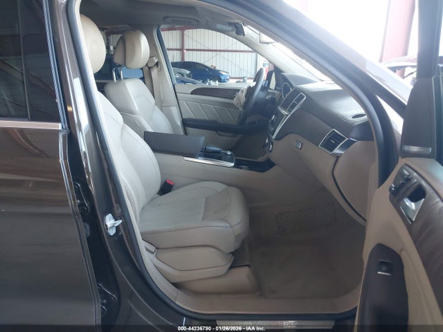 2016 MERCEDES-BENZ GL 450 4JGDF6EEXGA622242 Photo 4