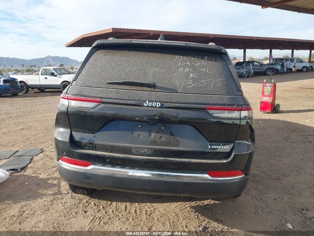 1C4RJGAG8N8630575 Jeep Grand Cherokee Laredo 4x2