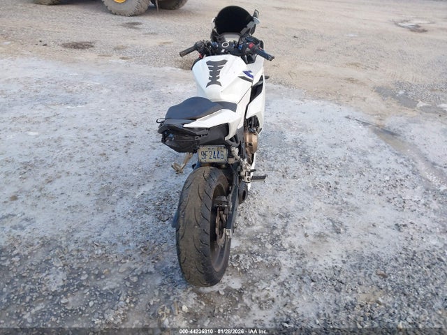 MLHPC446XG5301106 Honda Cbr500 R