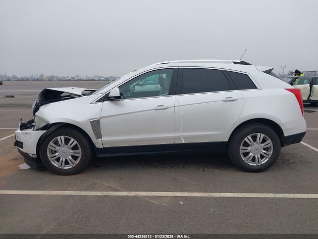 3GYFNBE38FS528519 Cadillac Srx Luxury Collection