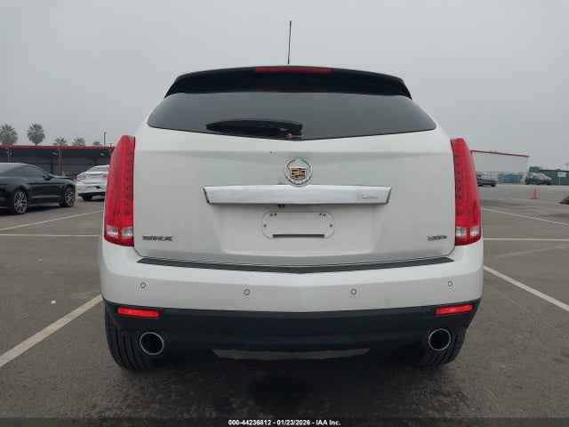 3GYFNBE38FS528519 Cadillac Srx Luxury Collection