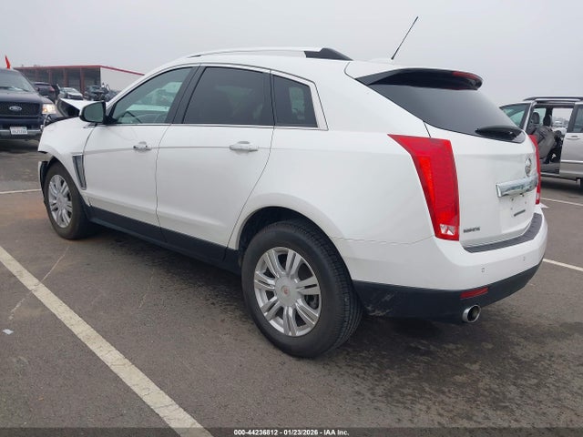 2015 CADILLAC SRX 3GYFNBE38FS528519 Photo 2