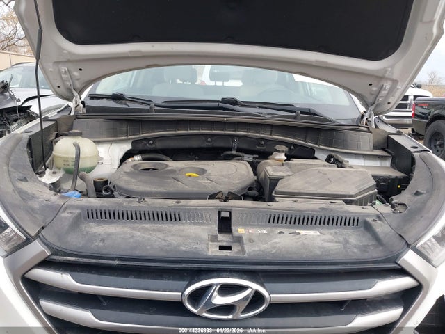 2017 HYUNDAI TUCSON KM8J3CA45HU341974 Photo 9