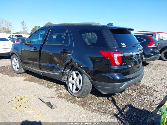 2018 FORD EXPLORER 1FM5K7D86JGB74961 Photo 2