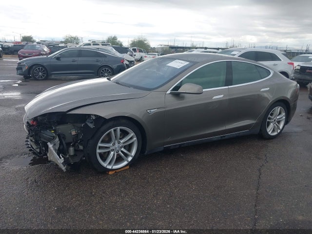 Tesla Model S 70d/85d/p85d 2015 5YJSA1S24FF088071 Image 15