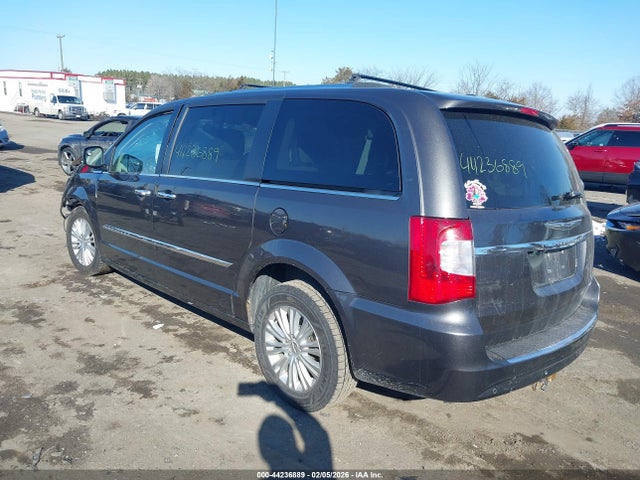 Продажа на аукционе авто 2015 Chrysler Town & Country Limited Platinum, vin: 2C4RC1GG5FR573630, номер лота: 44236889