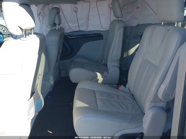 Продажа на аукционе авто 2015 Chrysler Town & Country Limited Platinum, vin: 2C4RC1GG5FR573630, номер лота: 44236889