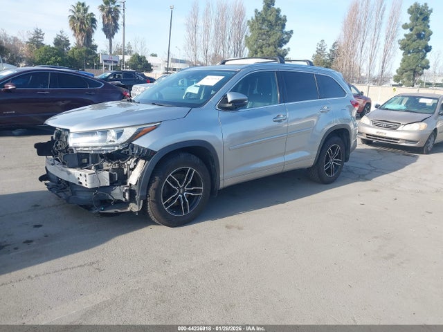 5TDDZRFH4HS457427 Toyota Highlander Limited Platinum