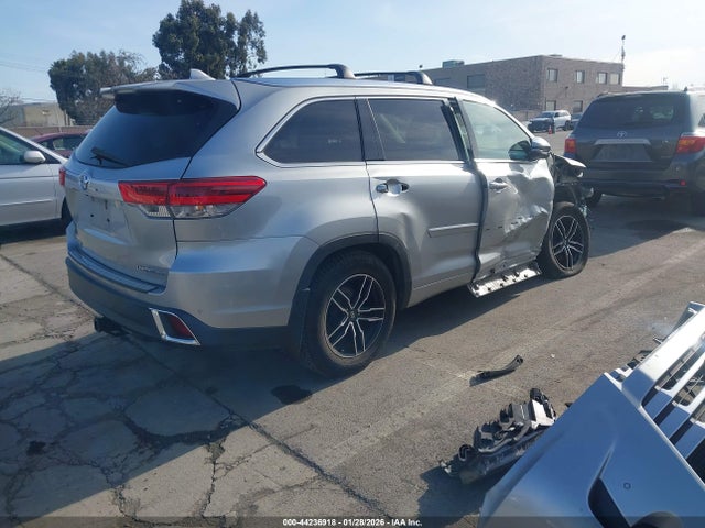 5TDDZRFH4HS457427 Toyota Highlander Limited Platinum