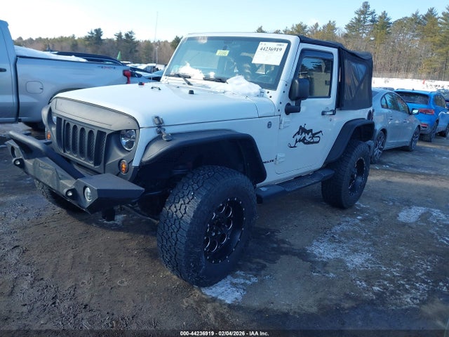 2011 Jeep Wrangler Sahara მანქანა იყიდება აუქციონზე, vin: 1J4AA5D19BL638793, აუქციონის ნომერი: 44236919