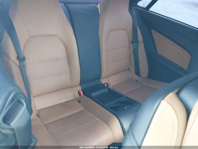 44236936 :رقم المزاد ، WDDKJ7DB9EF251121 vin ، 2014 Mercedes-benz E 550 مزاد بيع