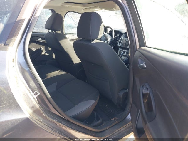 Ford FOCUS SE 2014 1FADP3K23EL171849 Image 8